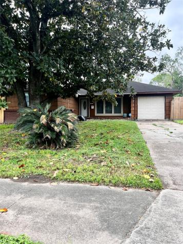 5711 Sheringham Street Houston TX 77085