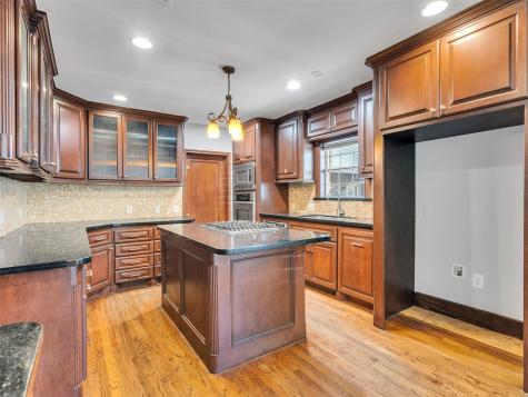 2141 Colquitt Street Houston TX 77098