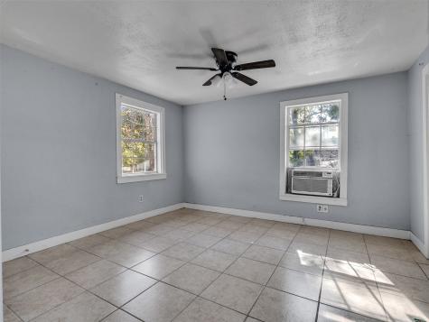 2141 Colquitt Street Houston TX 77098
