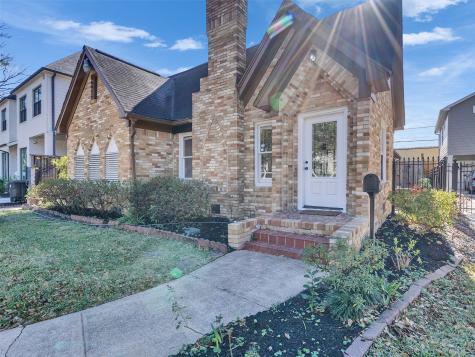 2141 Colquitt Street Houston TX 77098