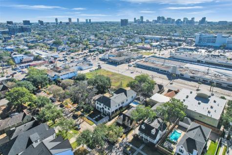 2141 Colquitt Street Houston TX 77098