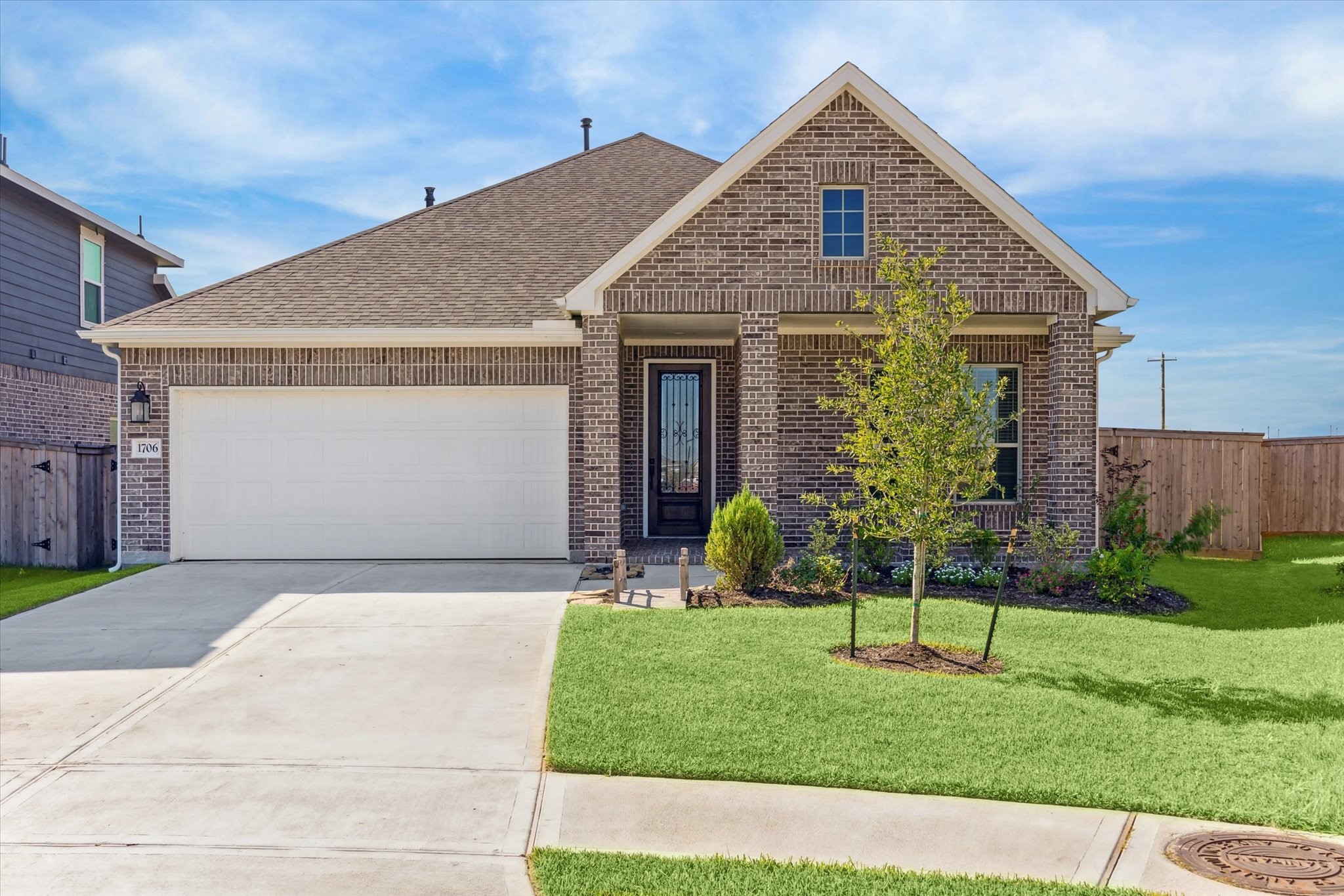 1706 Sun Dial Drive Angleton TX 77515
