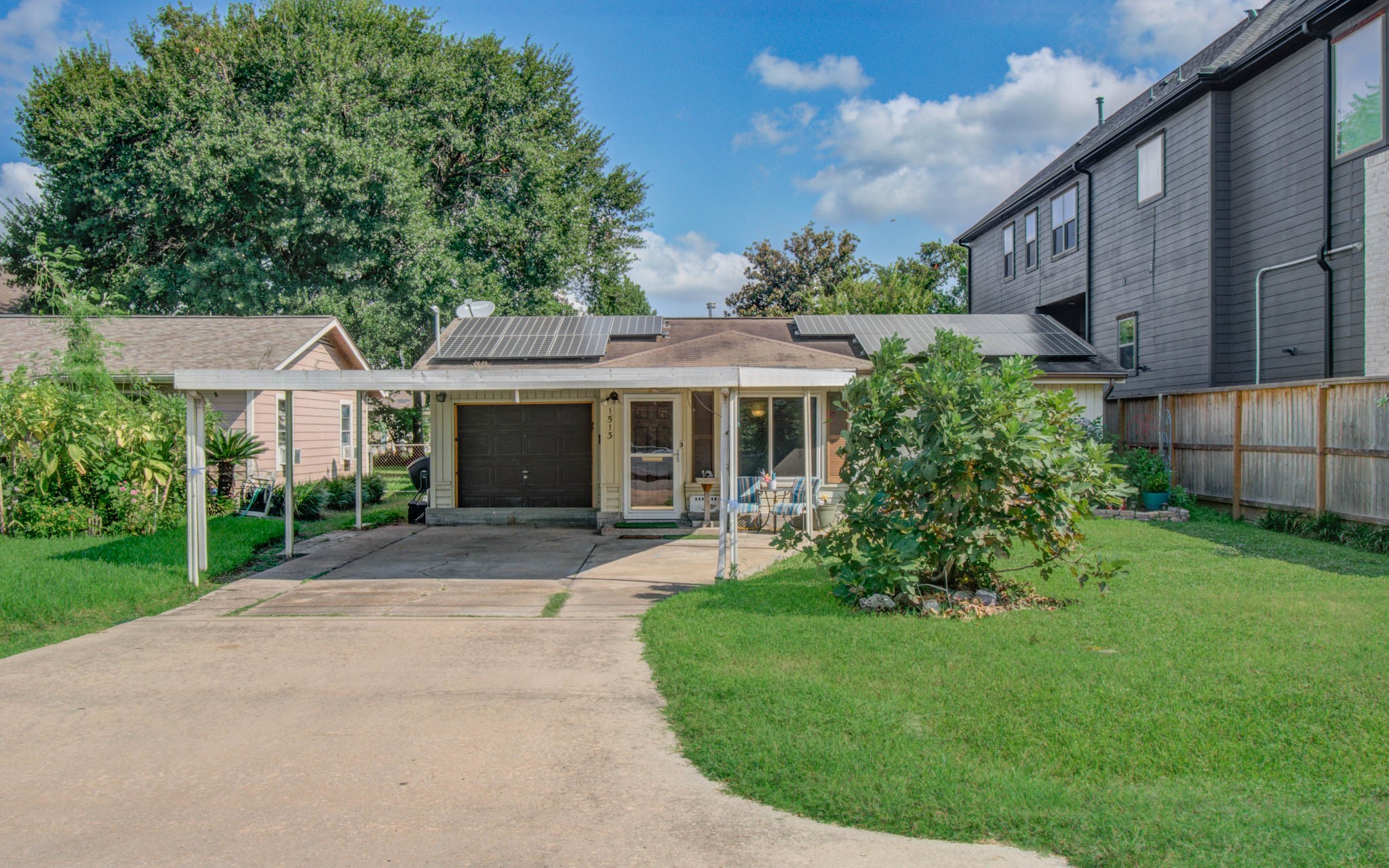 1513 W 24th Street Houston TX 77008