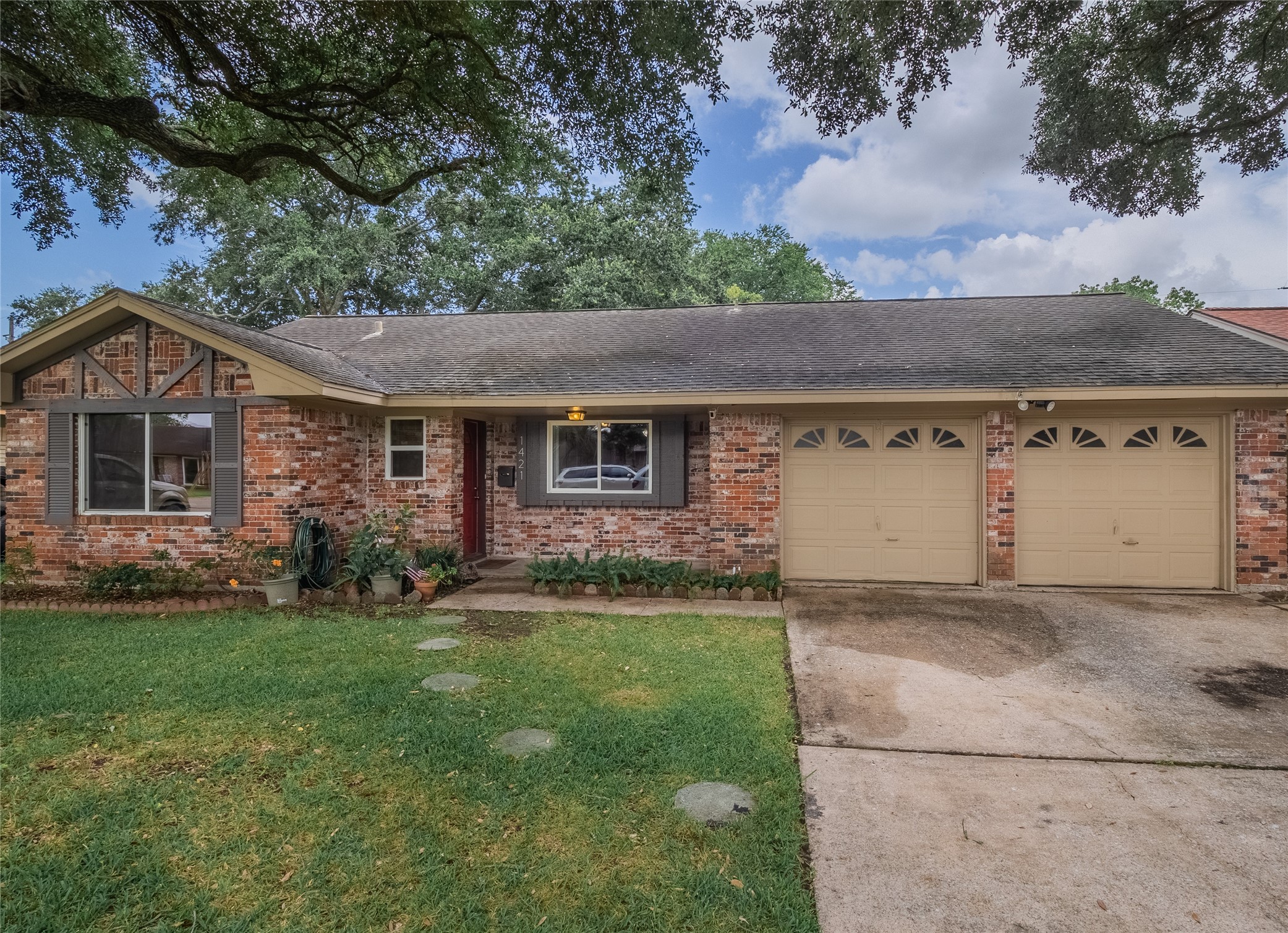 1421 Delabrook Court Seabrook TX 77586