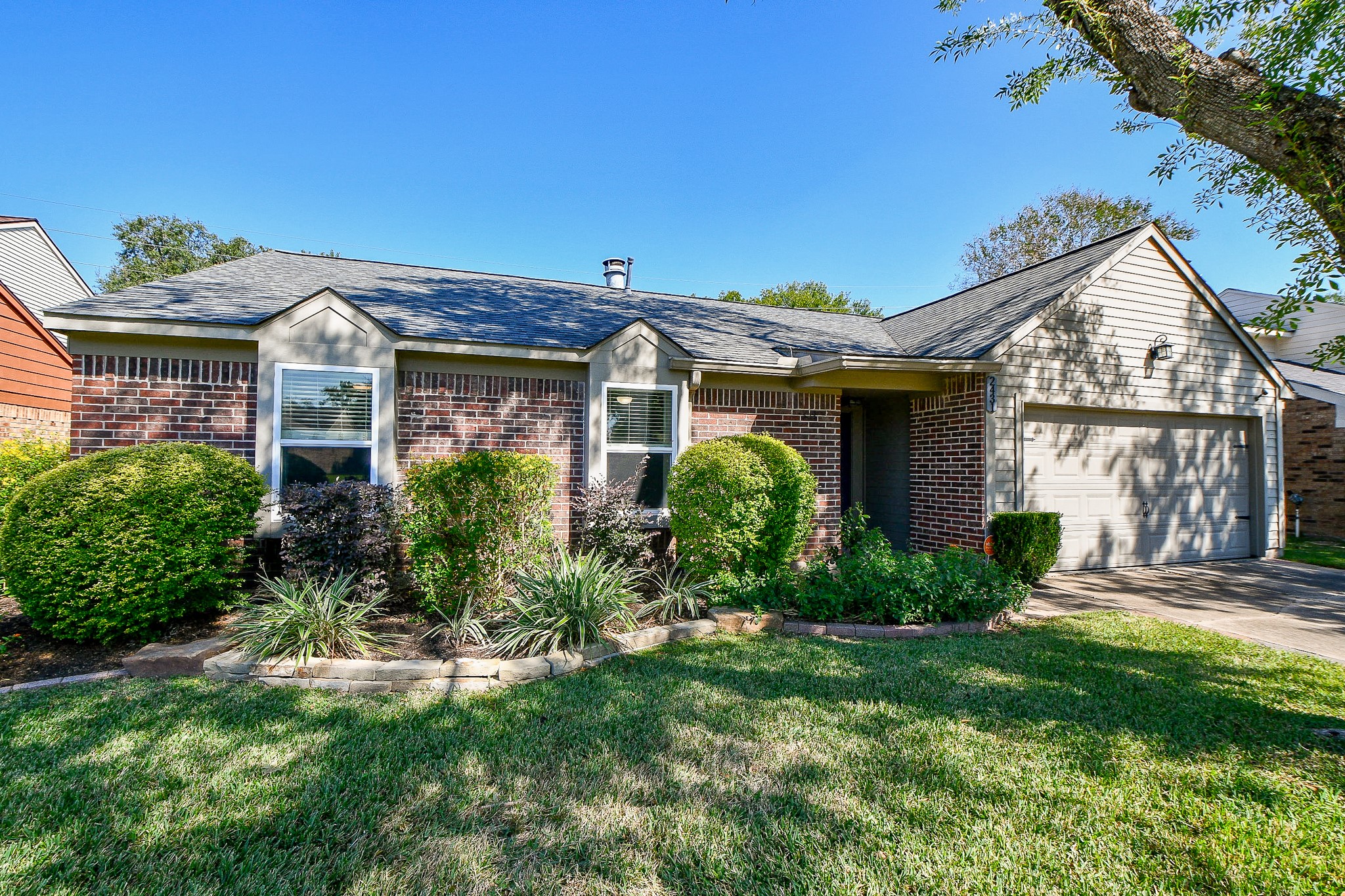 2431 Country Place Drive Richmond TX 77406