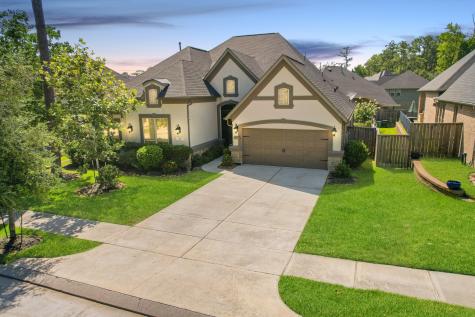 222 Reynosa Court Pinehurst TX 77362