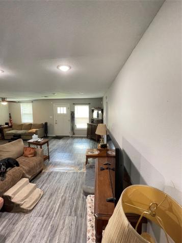 103 Prewitt Lane West Columbia TX 77486