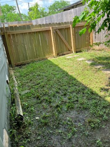 103 Prewitt Lane West Columbia TX 77486