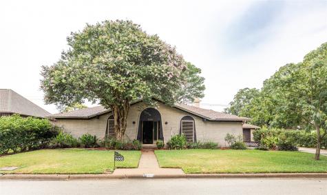 2001 16th Street N Texas City TX 77590