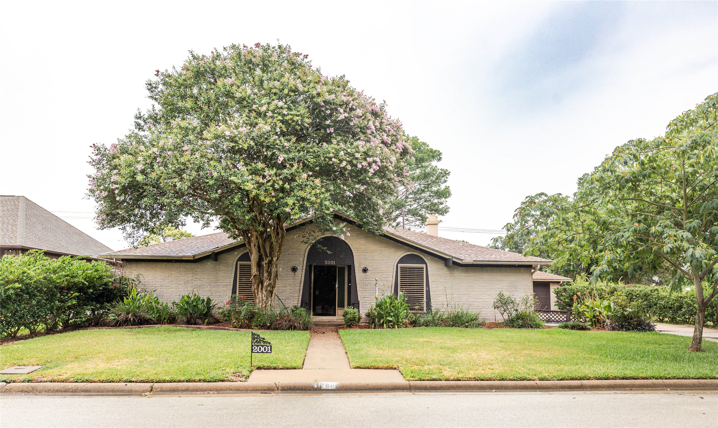 2001 16th Street N Texas City TX 77590
