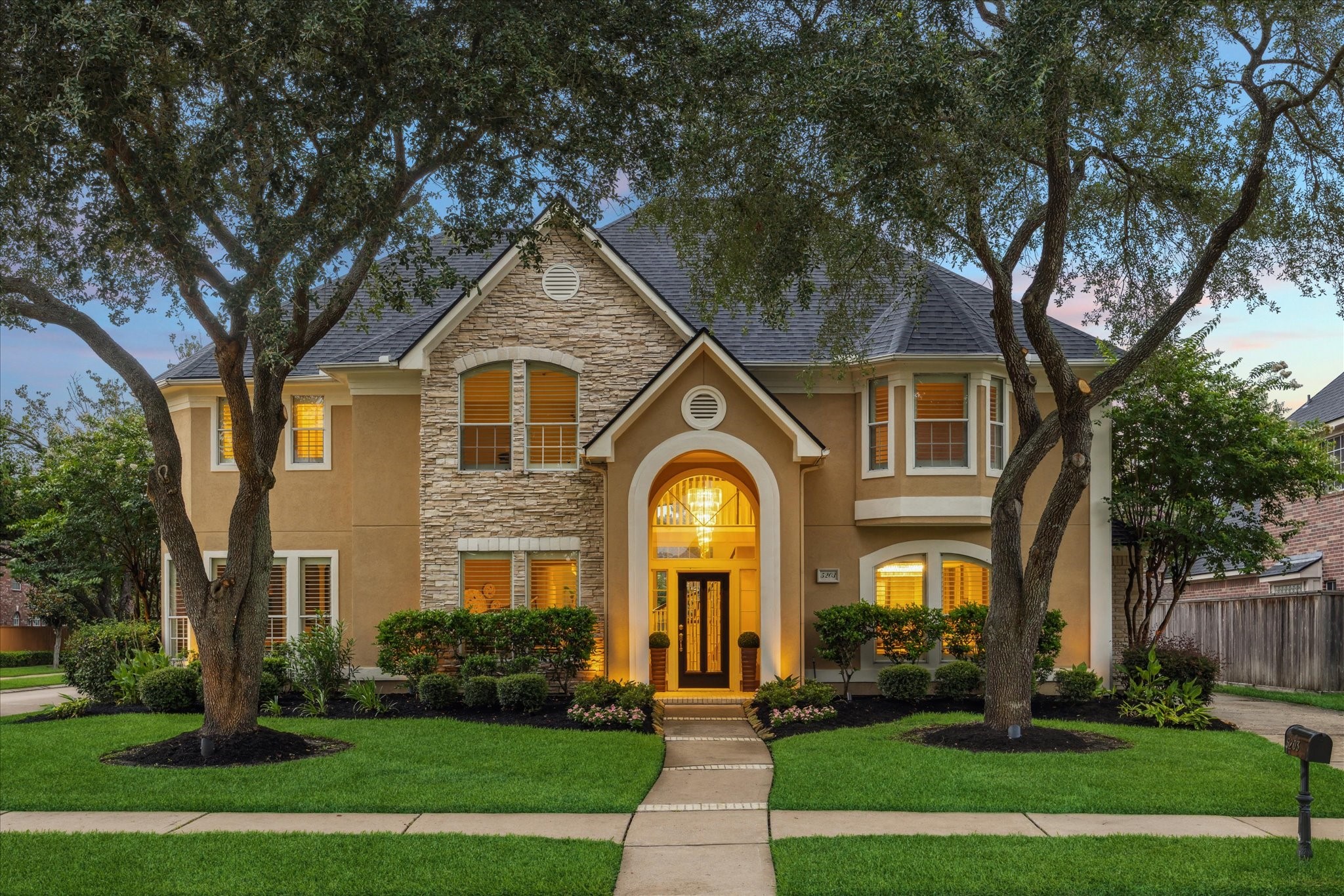 5203 Indian Shores Lane Houston TX 77041