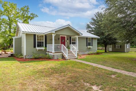 2157 County Road 318 Cleveland TX 77327