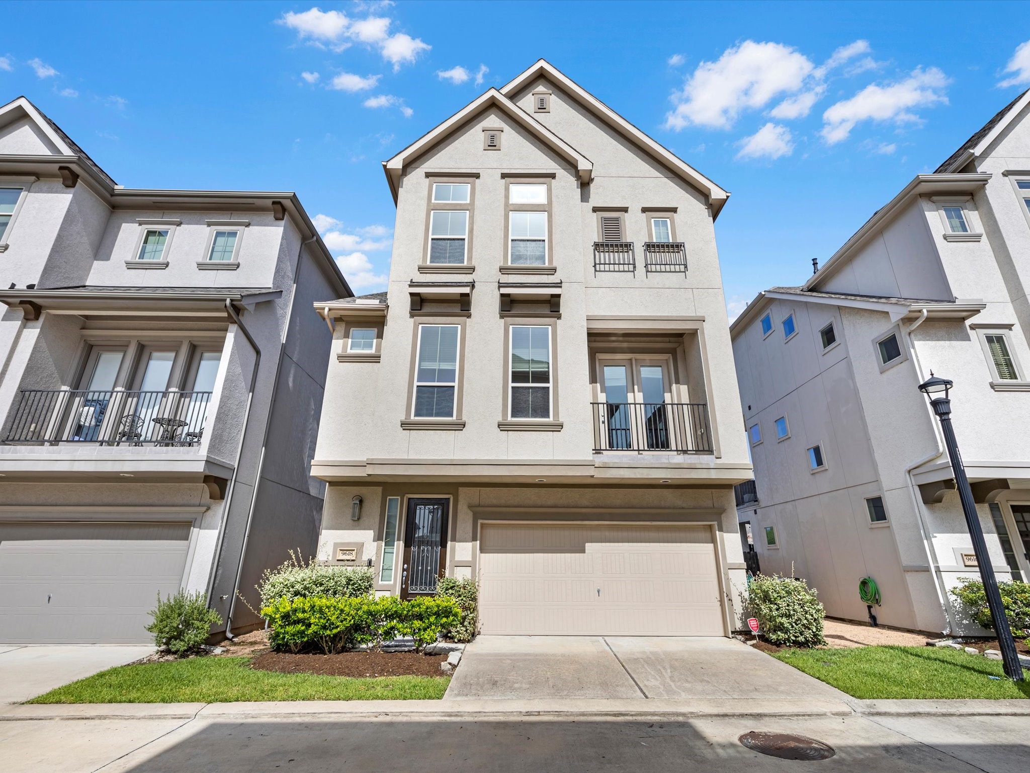 9618 Cambridge Manor Lane Houston TX 77045