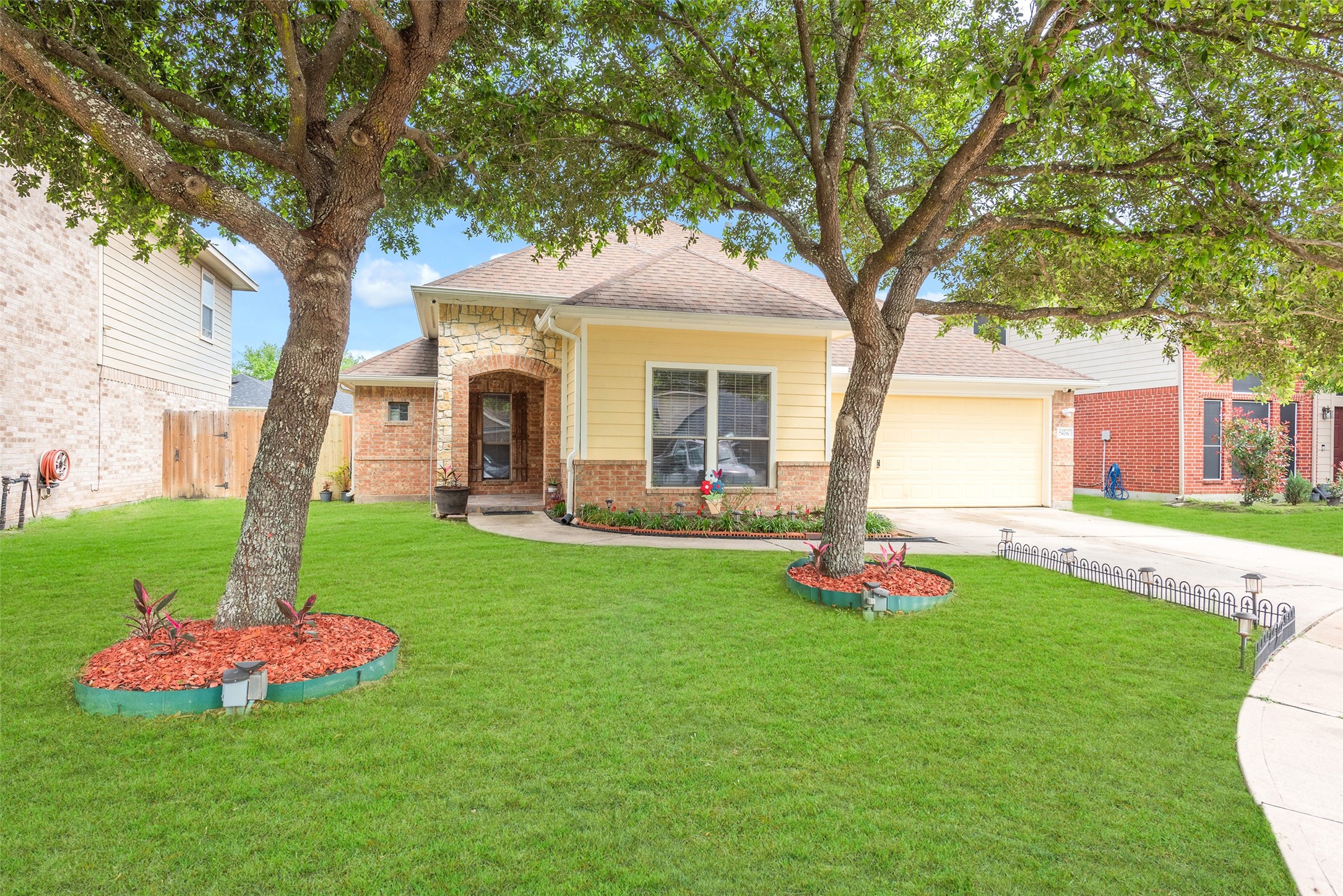 7806 Crystal Moon Drive Houston TX 77040