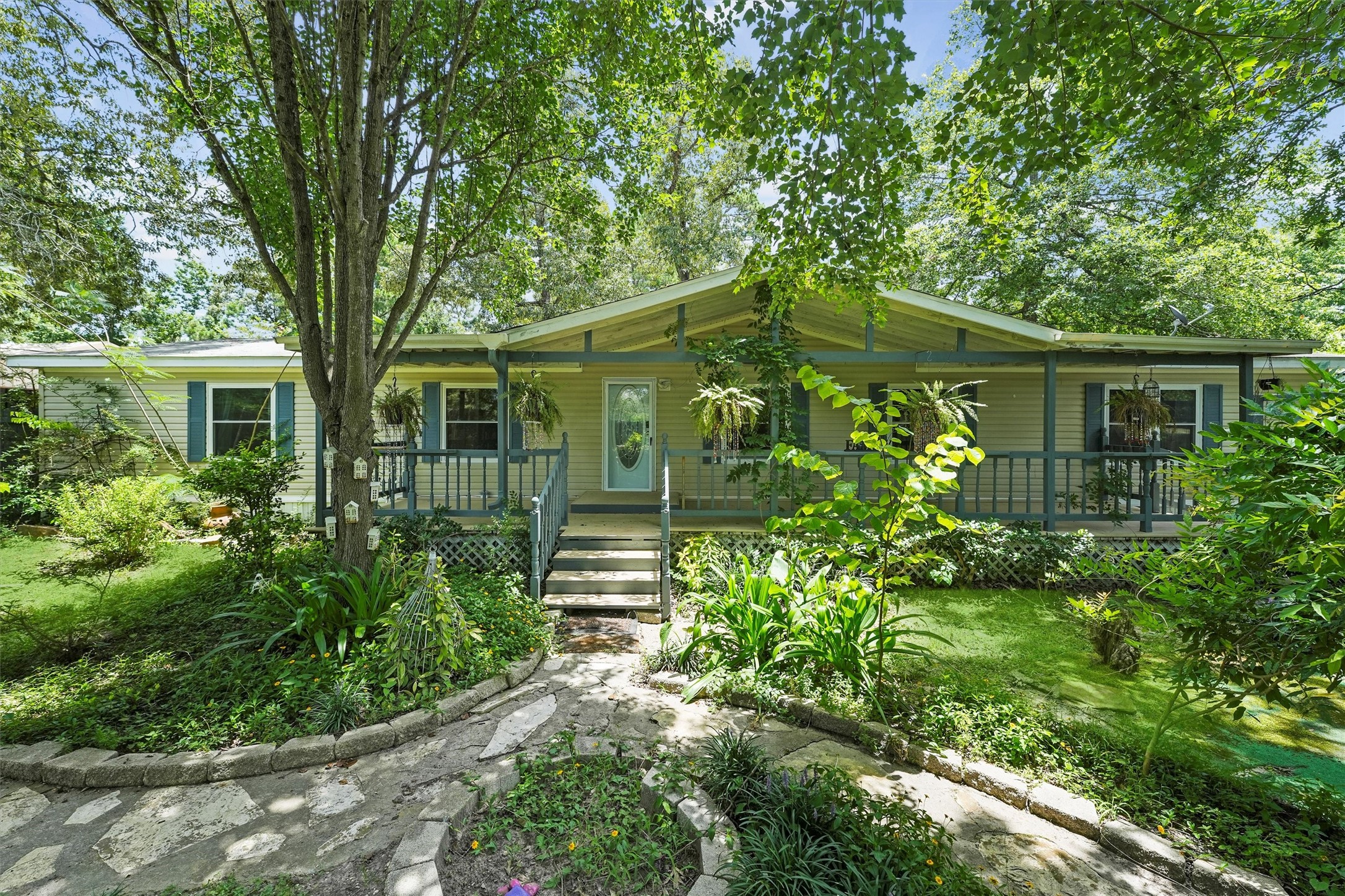11899 Oak Apple Court Willis TX 77378