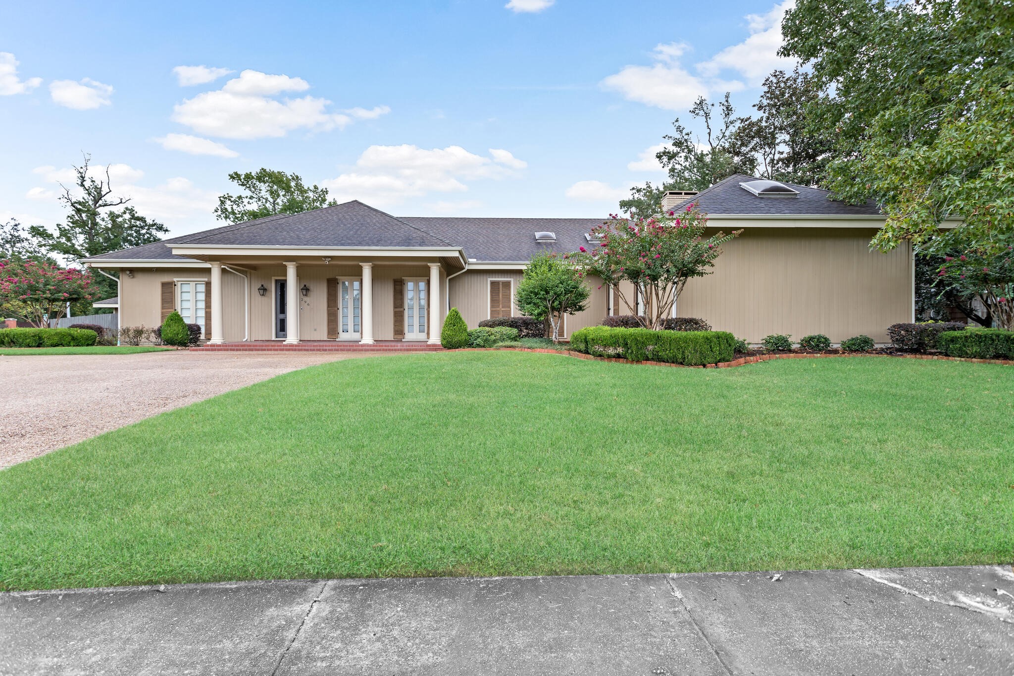 296 Ridgeland Street Beaumont TX 77706
