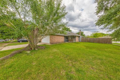 14002 Clear Forest Drive Sugar Land TX 77498