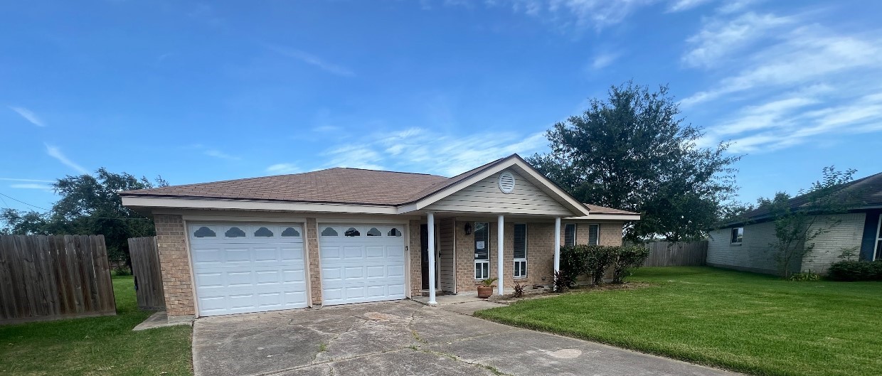 2702 19th Avenue N Texas City TX 77590
