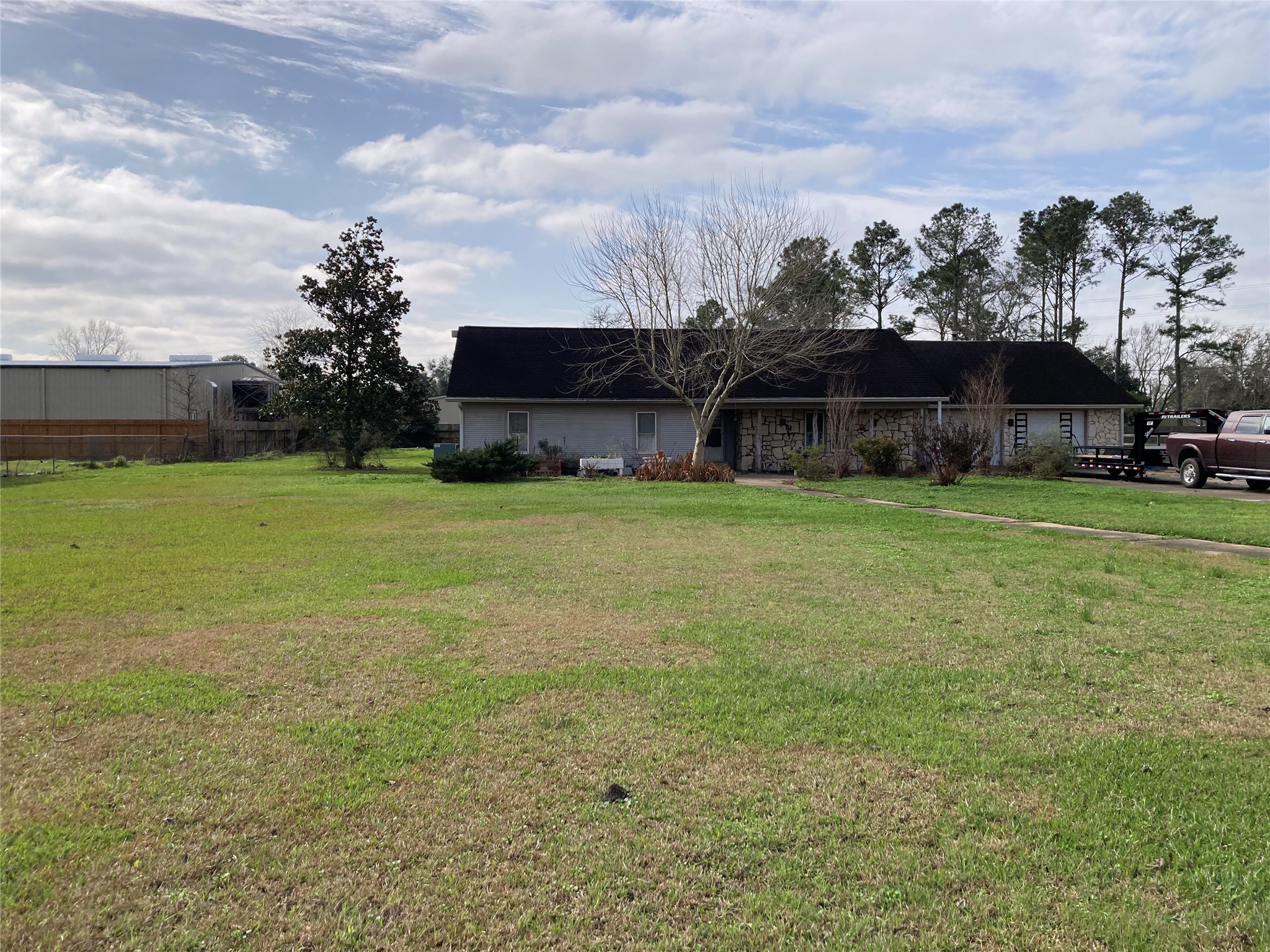 2250 Washington Avenue Alvin TX 77511