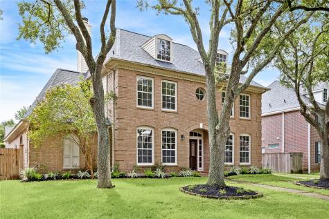 1518 Moon Shadow Court Sugar Land TX 77479
