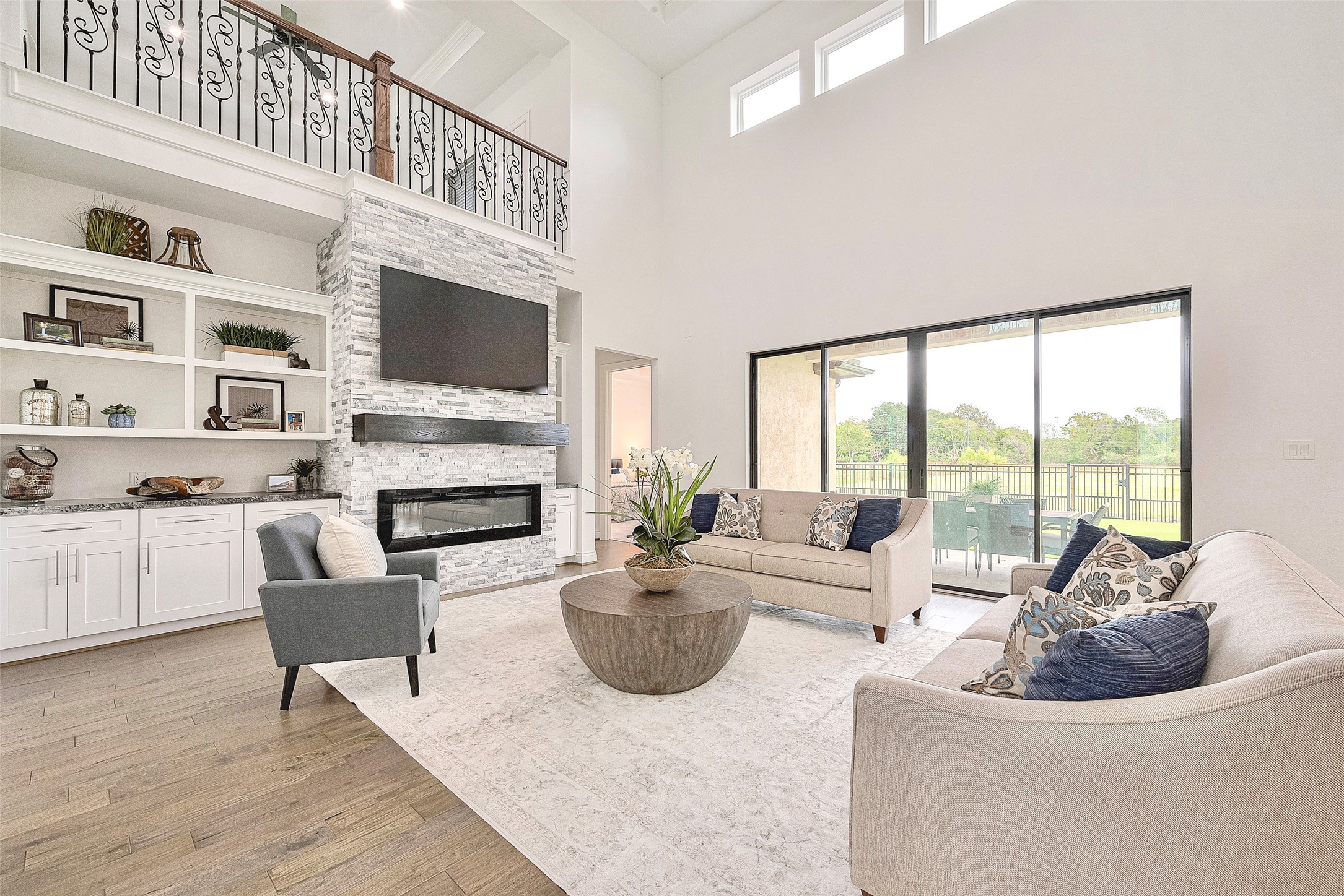 1350 Lakeland Circle Rosharon TX 77583