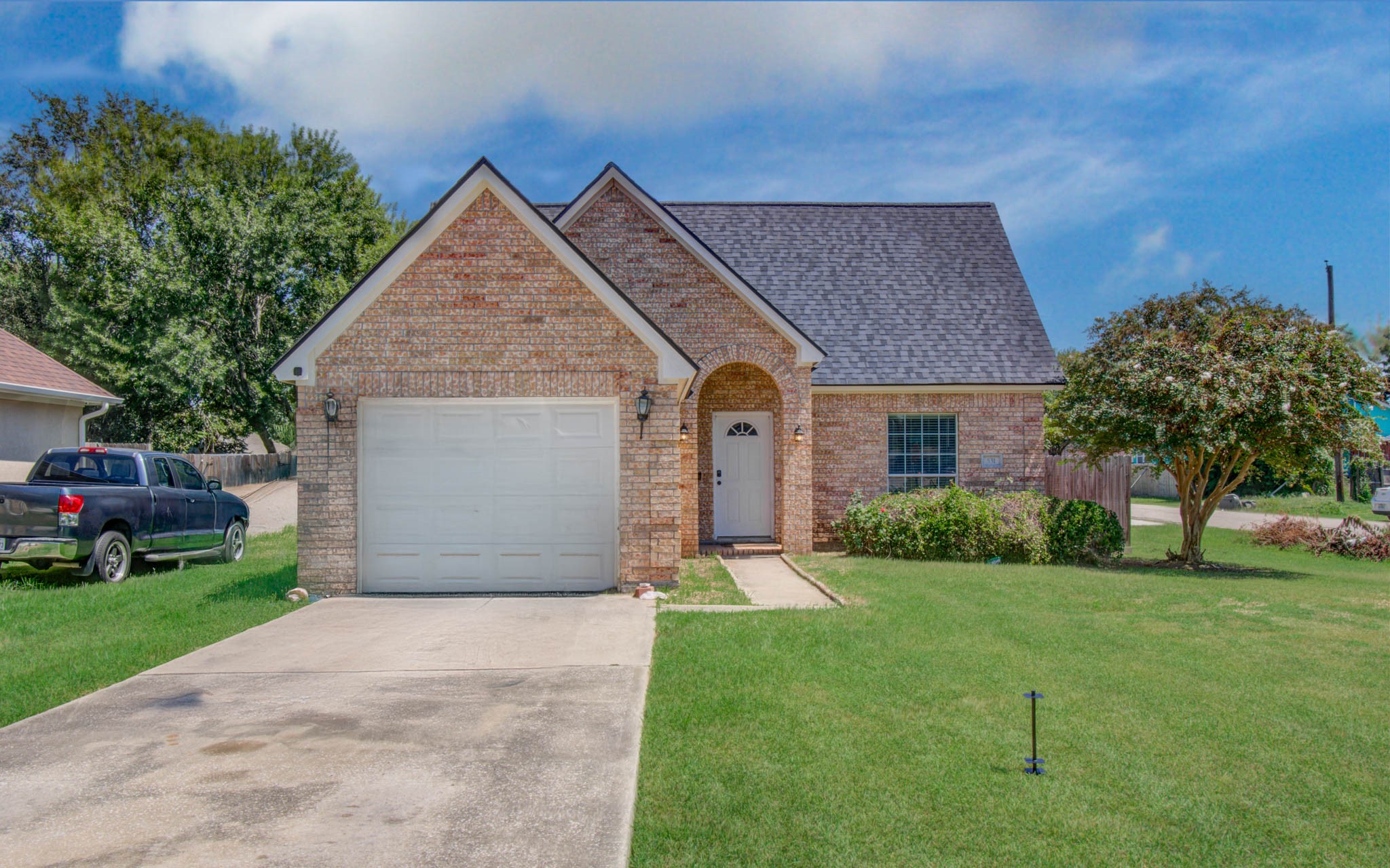 531 S 2nd Street La Porte TX 77571