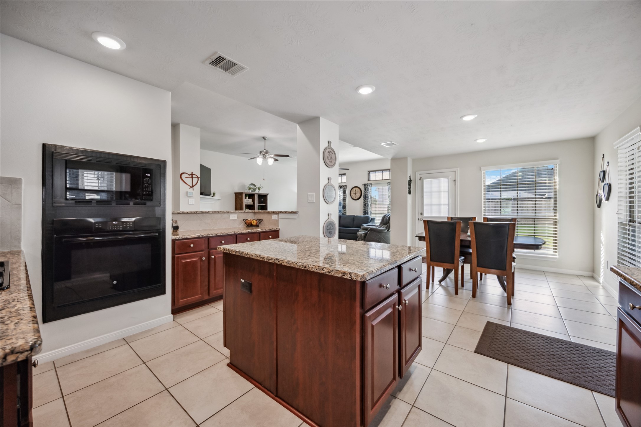 6746 Arlington Drive Manvel TX 77578