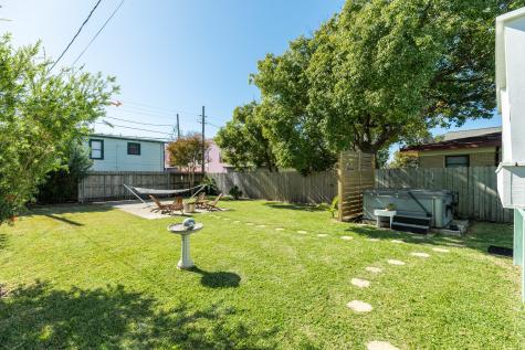 4317 Avenue R Galveston TX 77550