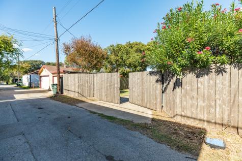 4317 Avenue R Galveston TX 77550