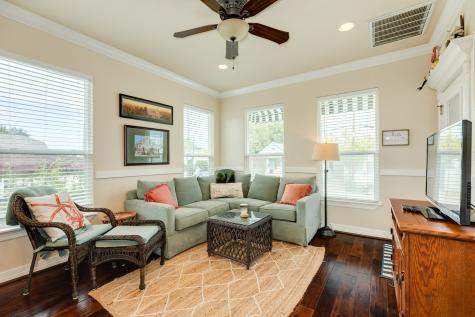 4317 Avenue R Galveston TX 77550