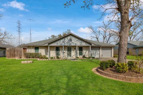 114 Dogwood Street Lake Jackson TX 77566