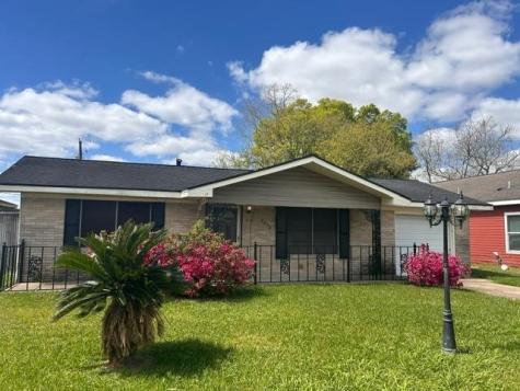 4420 Raven Street Beaumont TX 77705