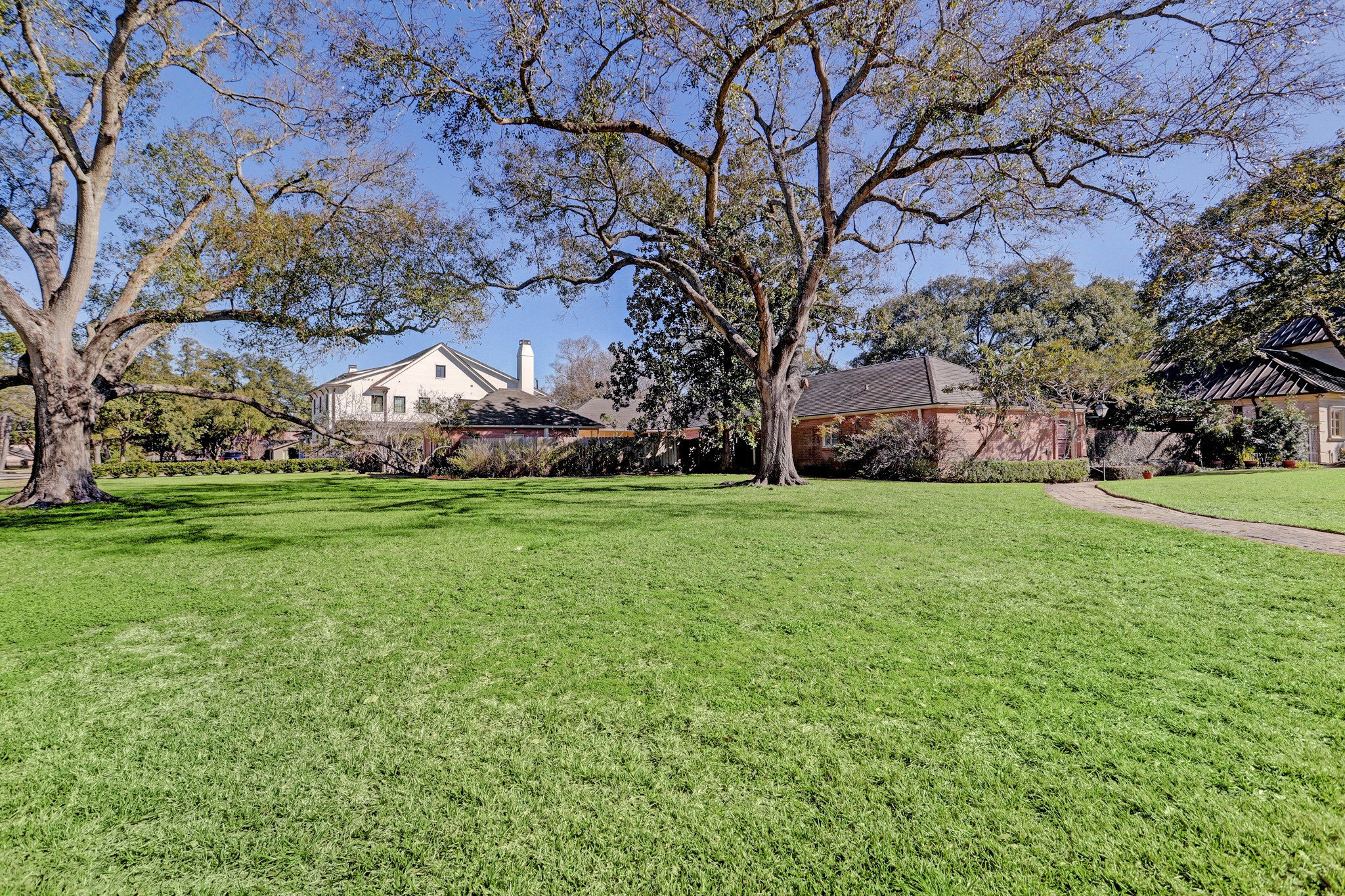 5517 Sturbridge Drive Houston TX 77056