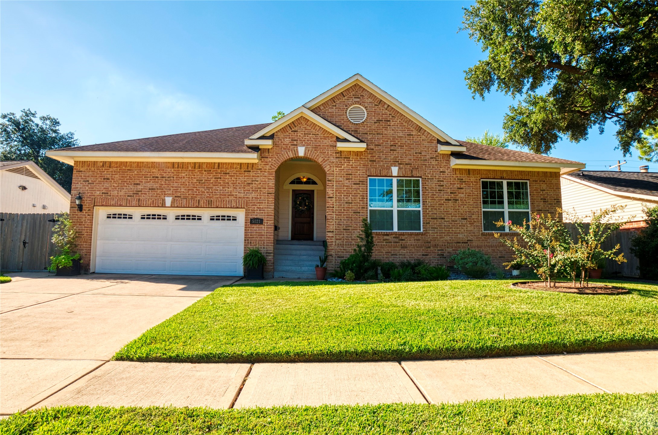 5821 Ariel Street Houston TX 77074