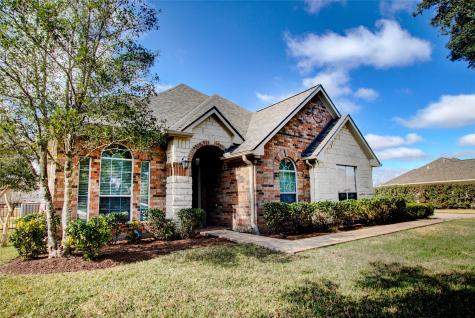 3327 River Bend Drive Rosenberg TX 77471