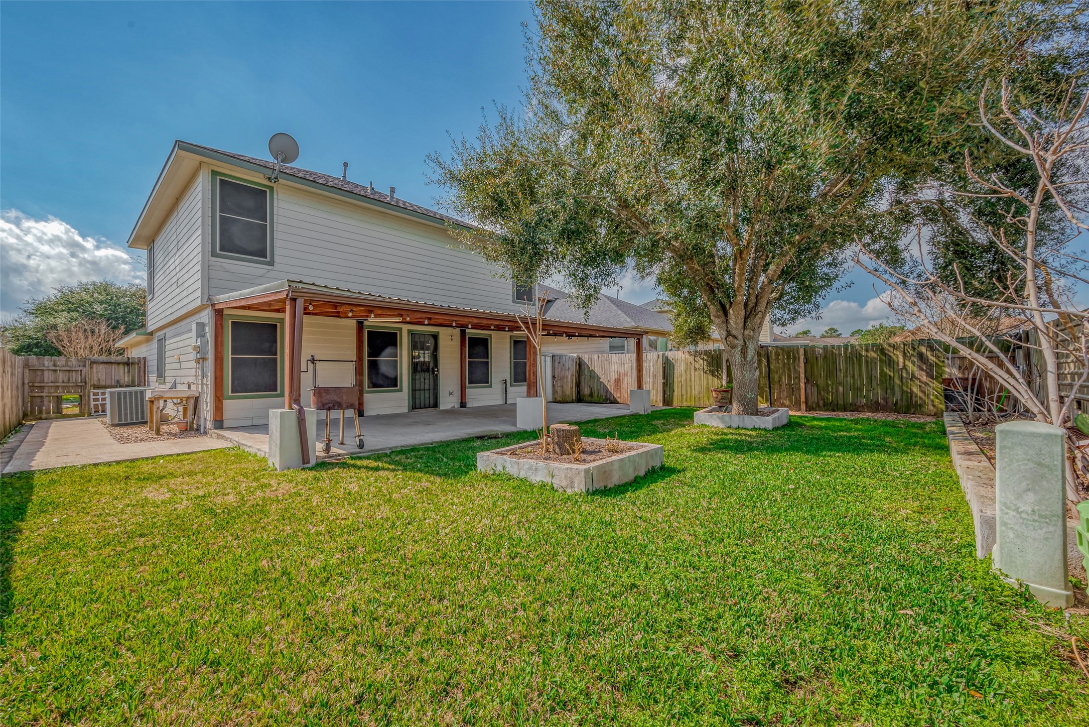403 Crosby Village Drive Crosby TX 77532