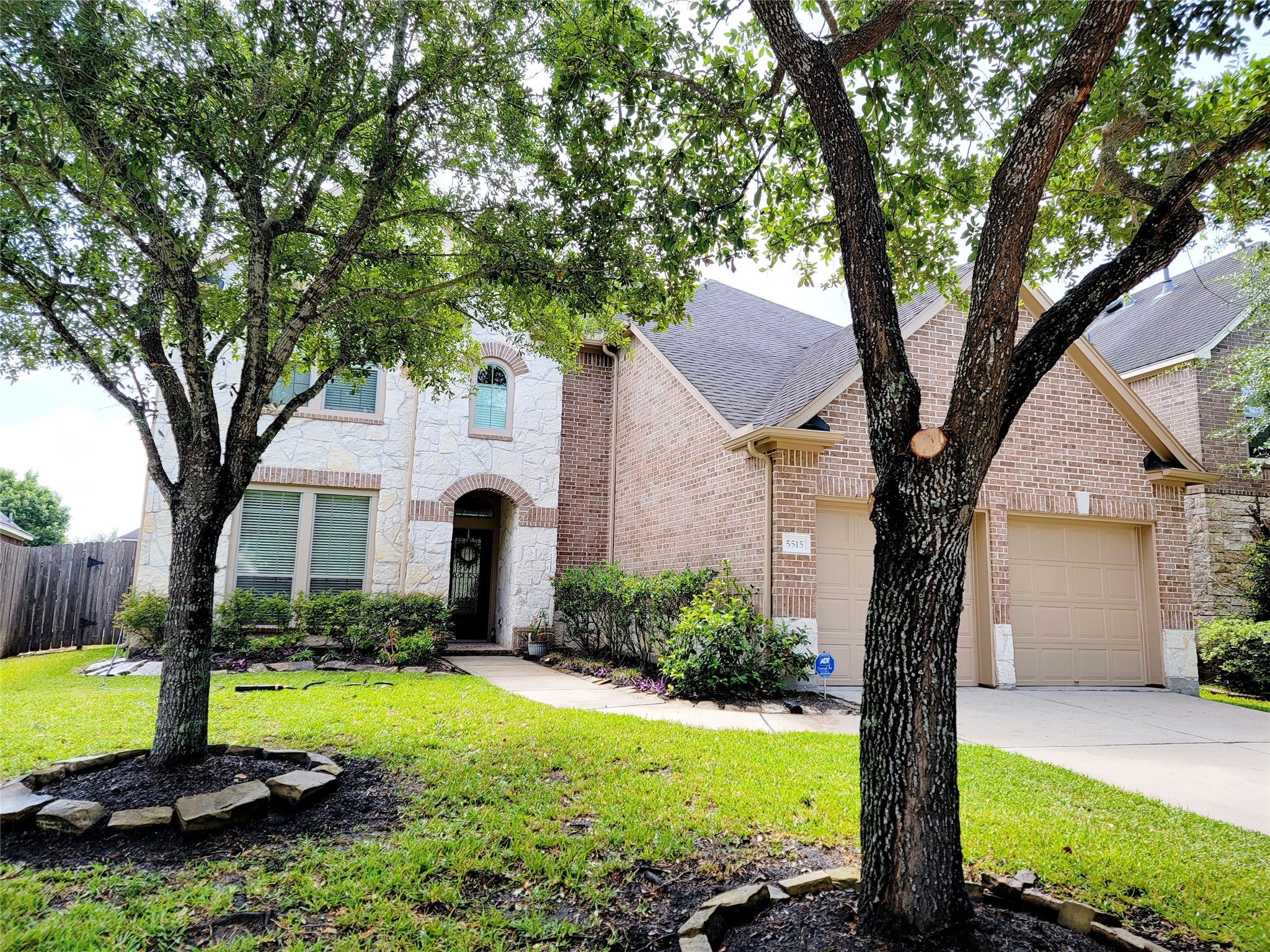 5515 Linden Rose Lane Sugar Land TX 77479
