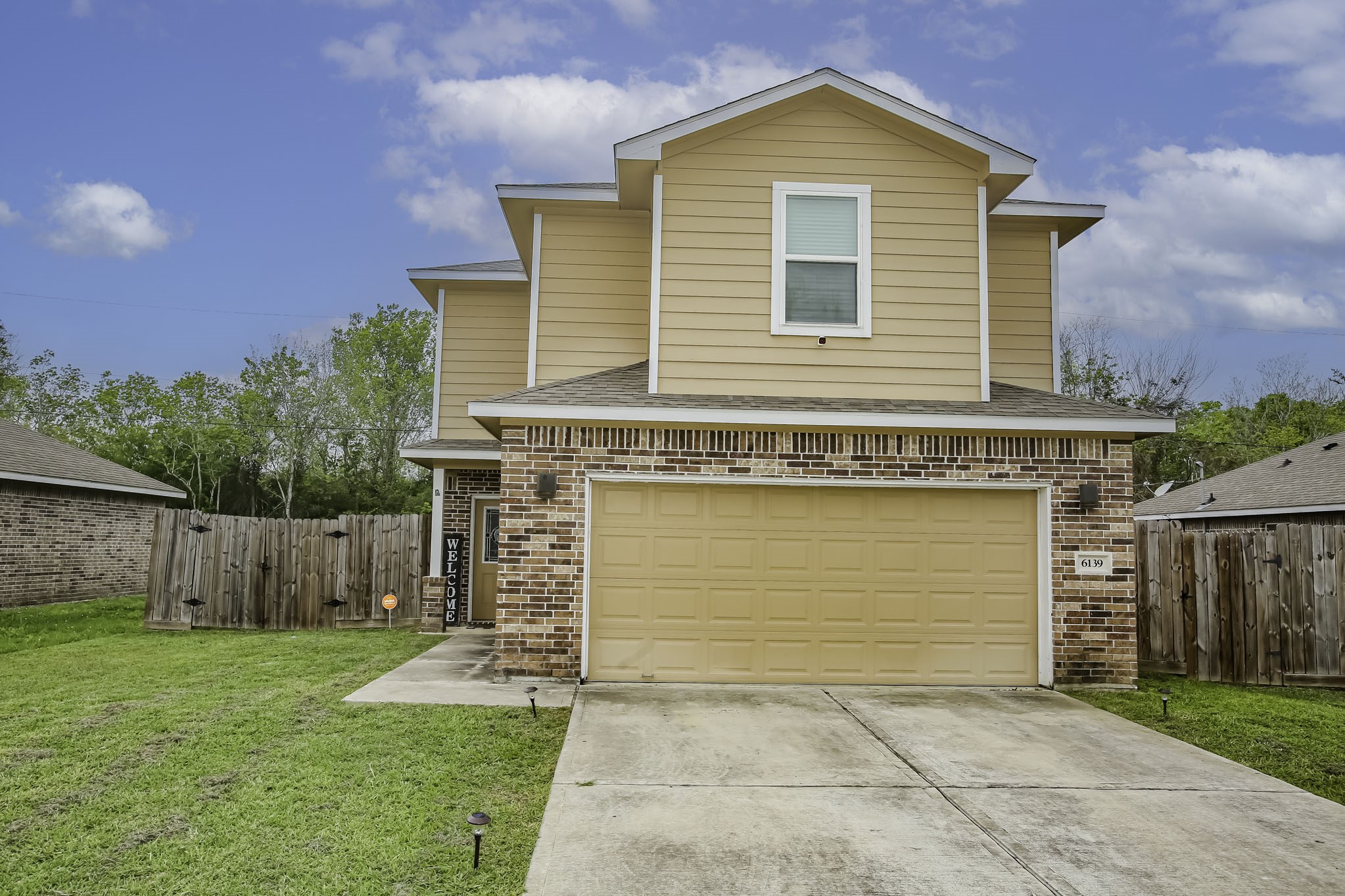 6139 Fox Ridge Drive Angleton TX 77515