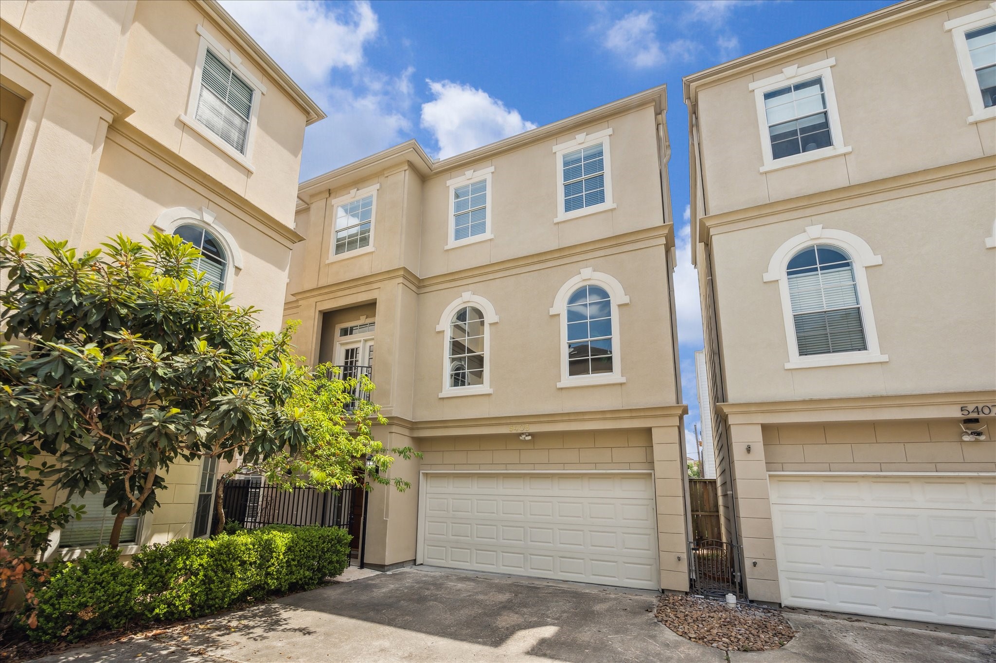 5405 Blossom Street Houston TX 77007