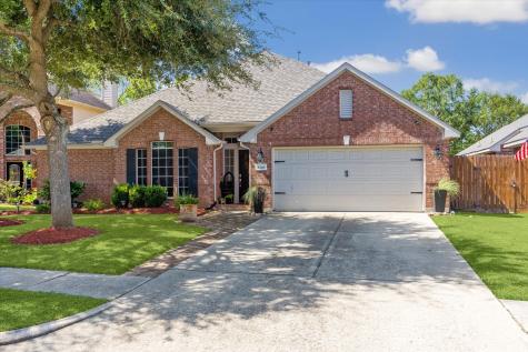 5206 Silver Oak Drive Pasadena TX 77505