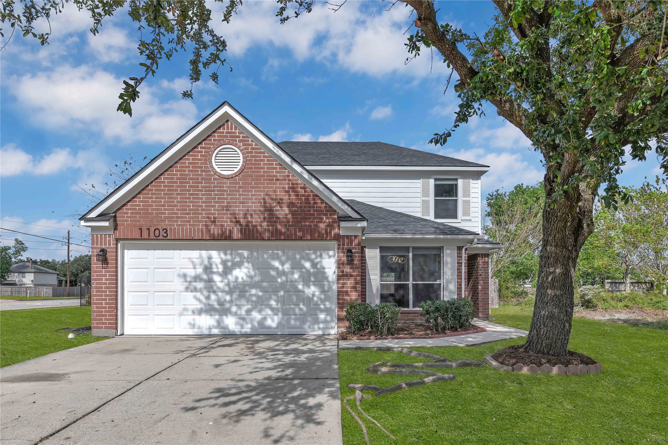 1103 Intrepid Oak Lane Houston TX 77073