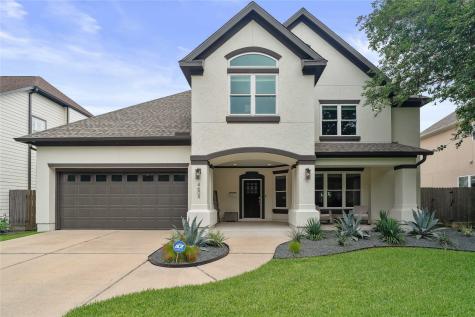 4604 Locust Street Bellaire TX 77401