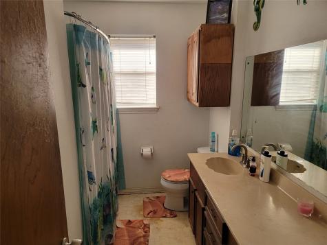 3 Ivy Court Jones Creek TX 77541
