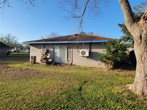 3 Ivy Court Jones Creek TX 77541