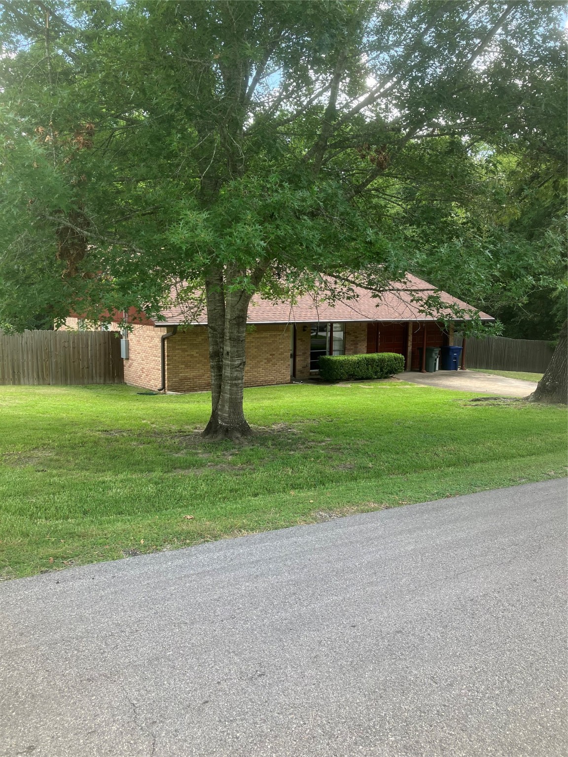 4418 Shady Lane Huntsville TX 77320