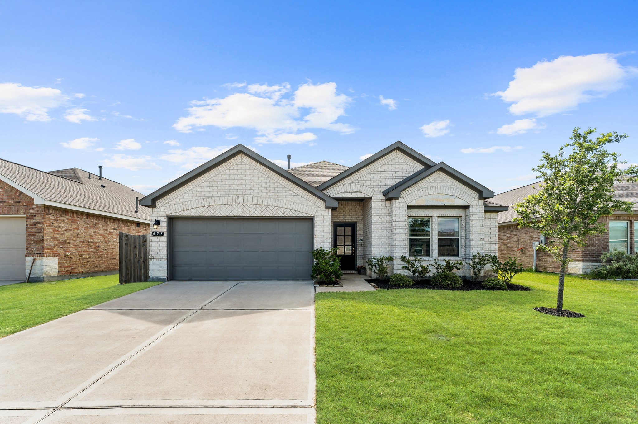 457 Sky Ridge Drive Alvin TX 77511