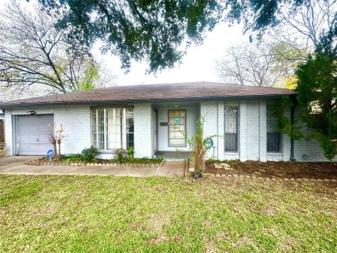 8611 Leamont Drive Houston TX 77099