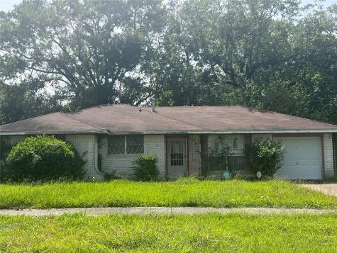 10337 Woodwick Street Houston TX 77016