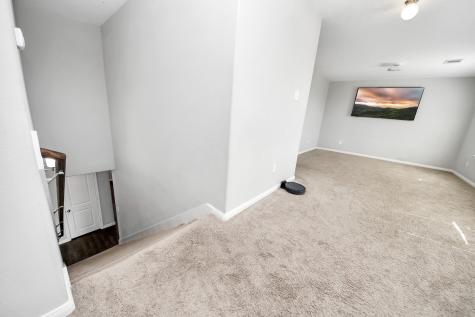 696 Road 5105 Cleveland TX 77327