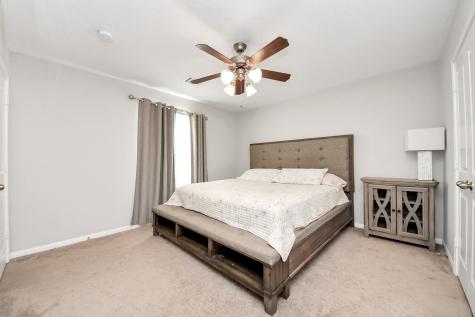 696 Road 5105 Cleveland TX 77327